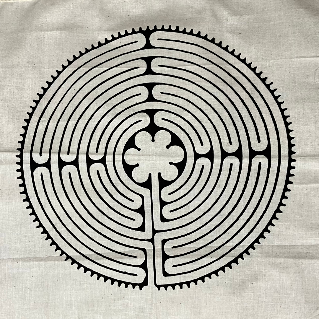 Labyrinth Flag